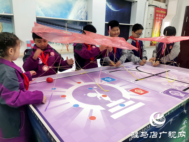 駐馬店市第二十五小學(xué)學(xué)子在省青少年科技運動會上獲佳績