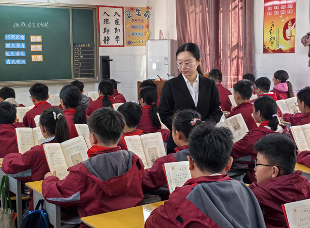 代娟：芳華映初心 春暉潤桃李