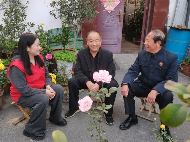  ?????驛城區(qū)西園街道文明路社區(qū)：巾幗暖心護夕陽 筑牢社區(qū)養(yǎng)老服務網(wǎng)