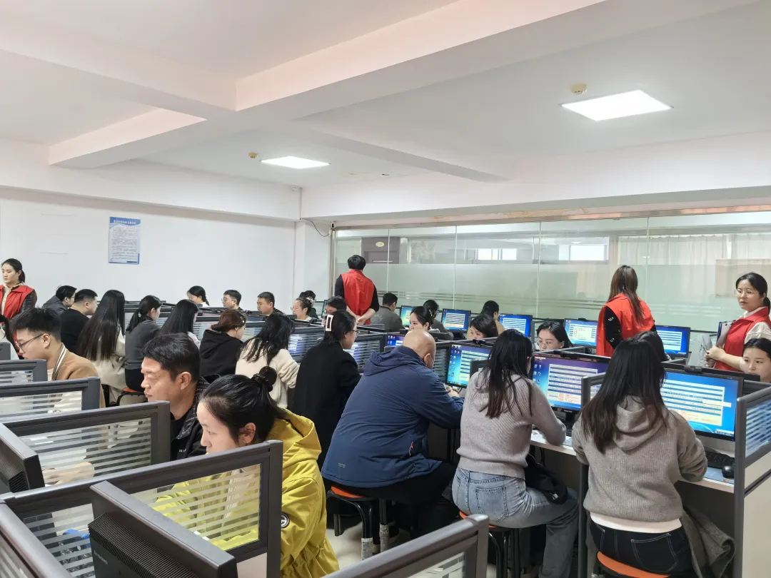 驛城區(qū)檢察院對(duì)書(shū)記員開(kāi)展職業(yè)技能測(cè)試