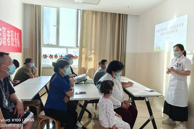 駐馬店市中心醫(yī)院援疆醫(yī)生 守護邊疆新生兒