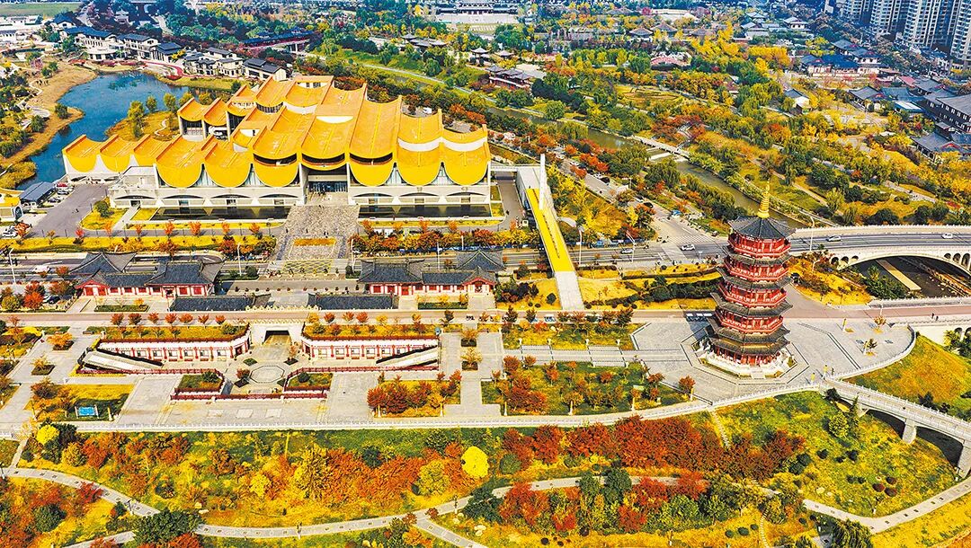 請(qǐng)打開“運(yùn)河秋韻”畫卷！