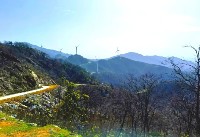 縣區(qū)動(dòng)態(tài) | 探秘白云山 “云上公路”，邂逅天中最美風(fēng)光