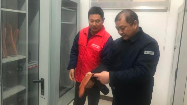 國(guó)網(wǎng)正陽縣供電公司：檢查安全工器具 筑牢度冬安全生產(chǎn)防線