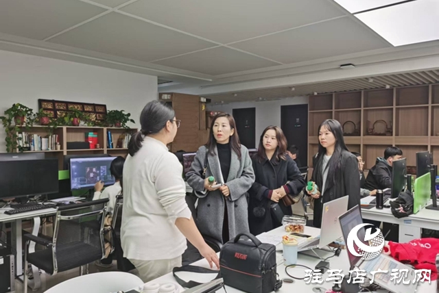 試水跨境貿(mào)易 黃淮學(xué)院外國語學(xué)院學(xué)子闖出創(chuàng)業(yè)新天地