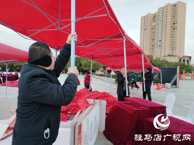 寒風(fēng)中的“逆行”擔(dān)當(dāng)！天中救援隊(duì)緊急馳援  護(hù)航退役軍人招聘會(huì)如期舉行