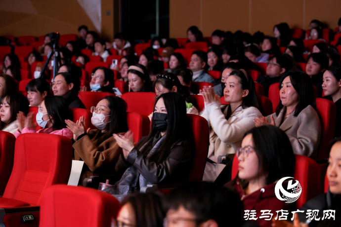  藝潤(rùn)幼專 美育芳華—河南省“高雅藝術(shù)進(jìn)校園”活動(dòng)在駐馬店幼兒師范高等?？茖W(xué)校圓滿落幕