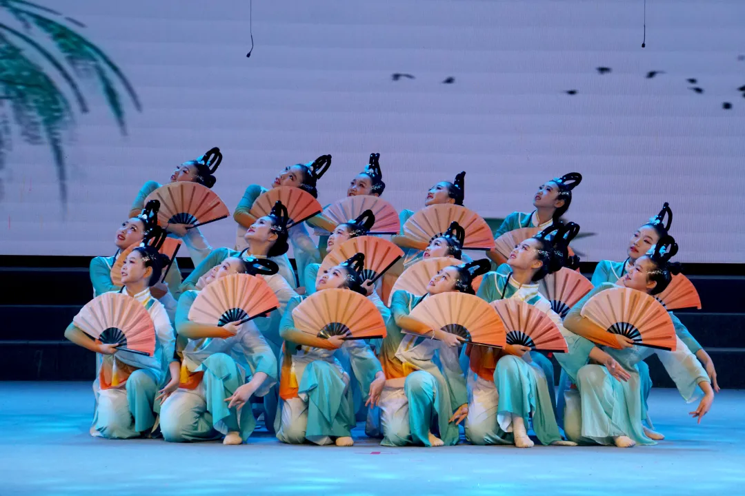 馬踏新春?星耀天中一一駐馬店市第八屆少兒春節(jié)文藝晚會(huì)開啟招募