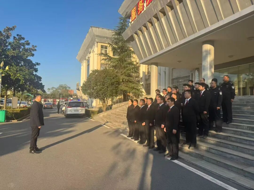 正陽(yáng)法院開(kāi)展周六常態(tài)化執(zhí)行行動(dòng)