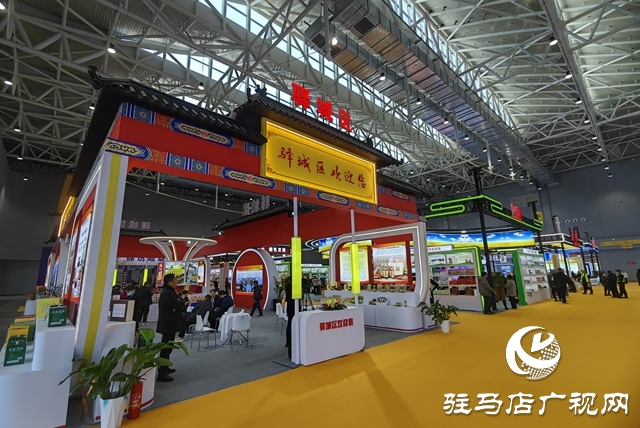 “老味道”飄香“農(nóng)加會(huì)” 正道油業(yè)擦亮本土糧油“金招牌”