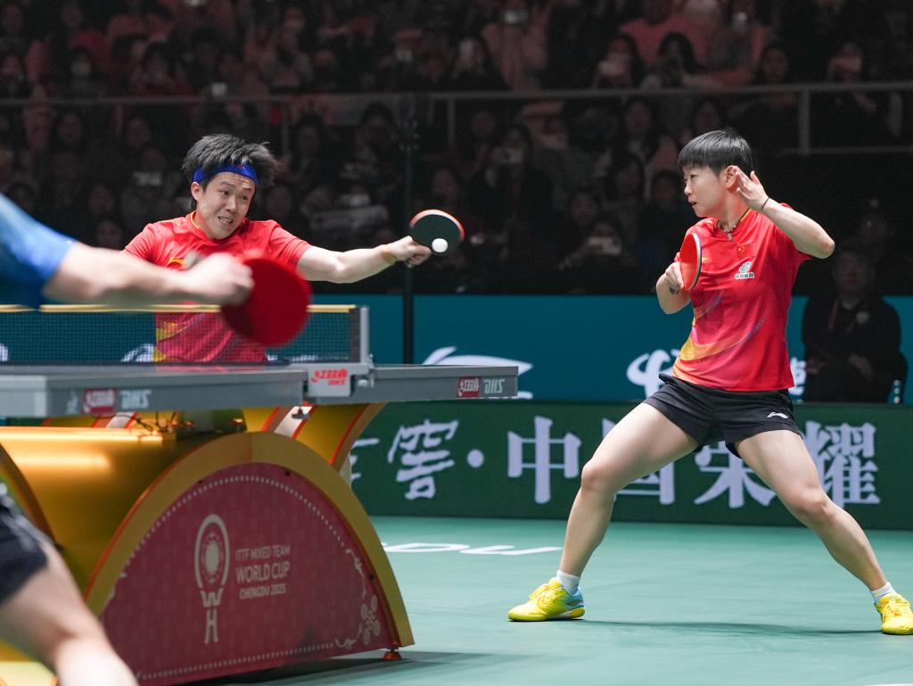 2025國(guó)際乒聯(lián)混合團(tuán)體世界杯成都開幕 中國(guó)隊(duì)迎來“開門紅”