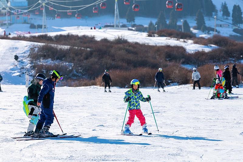 連休9天！多地官宣“雪假” 網(wǎng)友：實名制羨慕