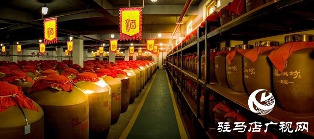 蔡洪坊酒業(yè)舉辦老員工回廠交流活動(dòng) 共話企業(yè)發(fā)展新篇