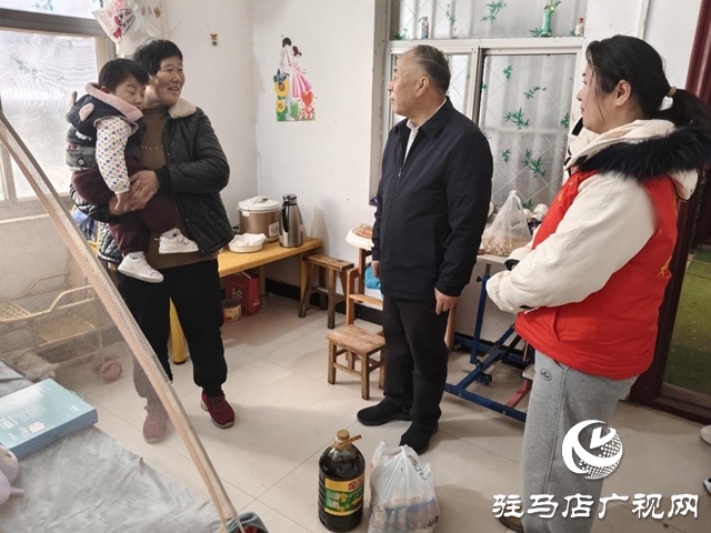 中國殘聯(lián)副主席張銀良在國際殘疾人日深入基層走訪慰問