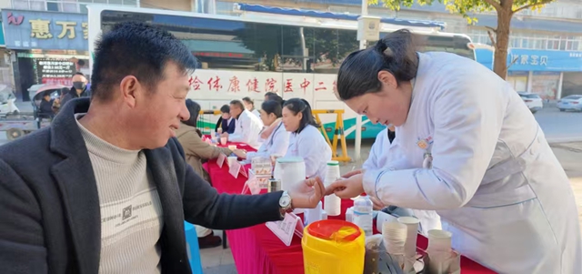冬日送暖 健康同行 | 駐馬店市第二中醫(yī)院“中醫(yī)適宜技術(shù)推廣”基層行走進(jìn)老河鄉(xiāng)