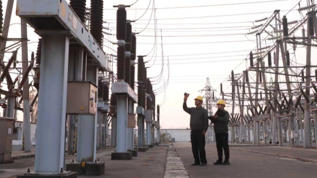 國網(wǎng)汝南縣供電公司:積極應(yīng)對寒潮 供電安全可靠