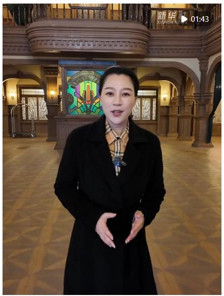 河南鄭州微短劇&ldquo;豎店&rdquo; 真實地鐵車廂搭建拍攝場景