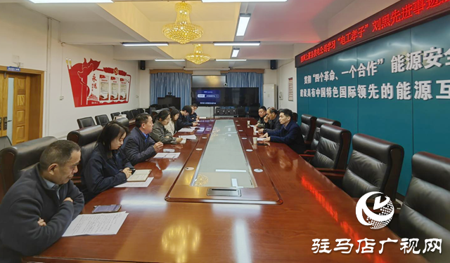 楷模精神映初心 敬業(yè)奉獻(xiàn)守光明