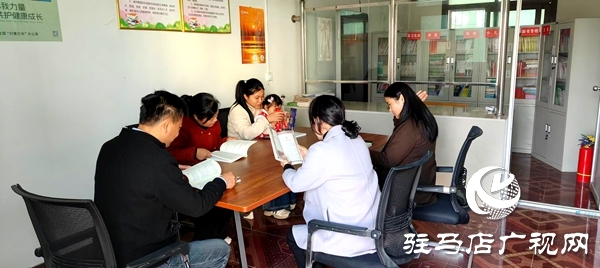 平輿縣廟灣鎮(zhèn)：閱讀涵養(yǎng)新風(fēng) 書(shū)香浸潤(rùn)生活